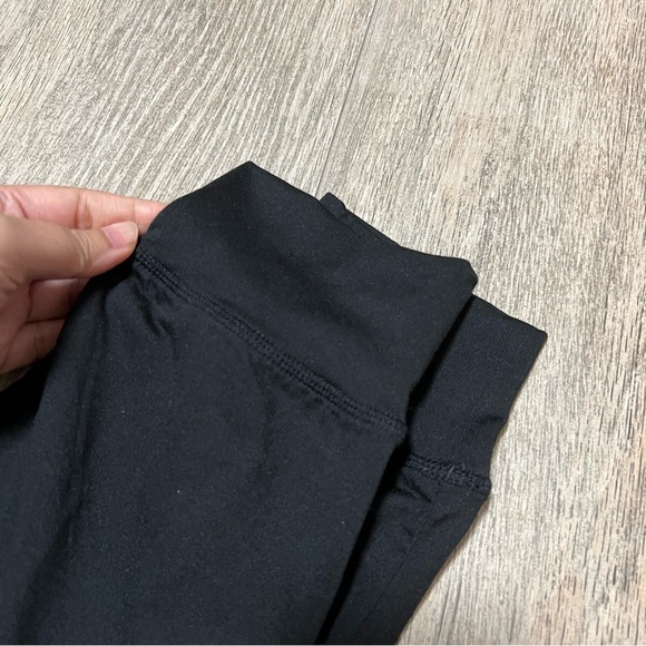 Senita Athletics Weekend Joggers - Black - Size M - Picture 7 of 13